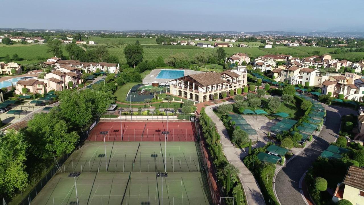 Holidays Garda Resort Village Peschiera del Garda Zewnętrze zdjęcie