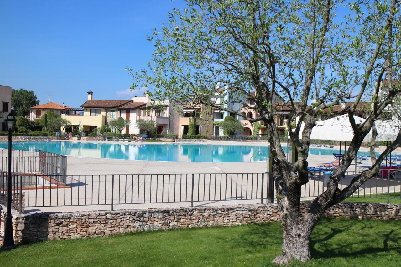 Holidays Garda Resort Village Peschiera del Garda Zewnętrze zdjęcie